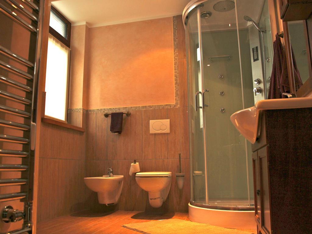 Agriturismo Il Sorriso Dei Figli Argegno Cameră foto